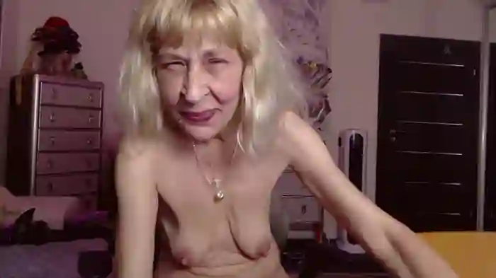 HornyMilf_555
