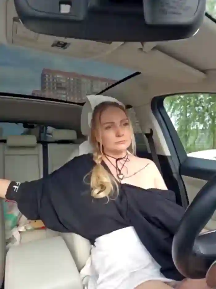 Bondgirl_013