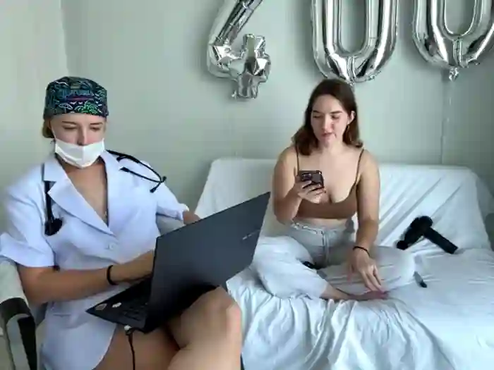 Nura_n_Sarah