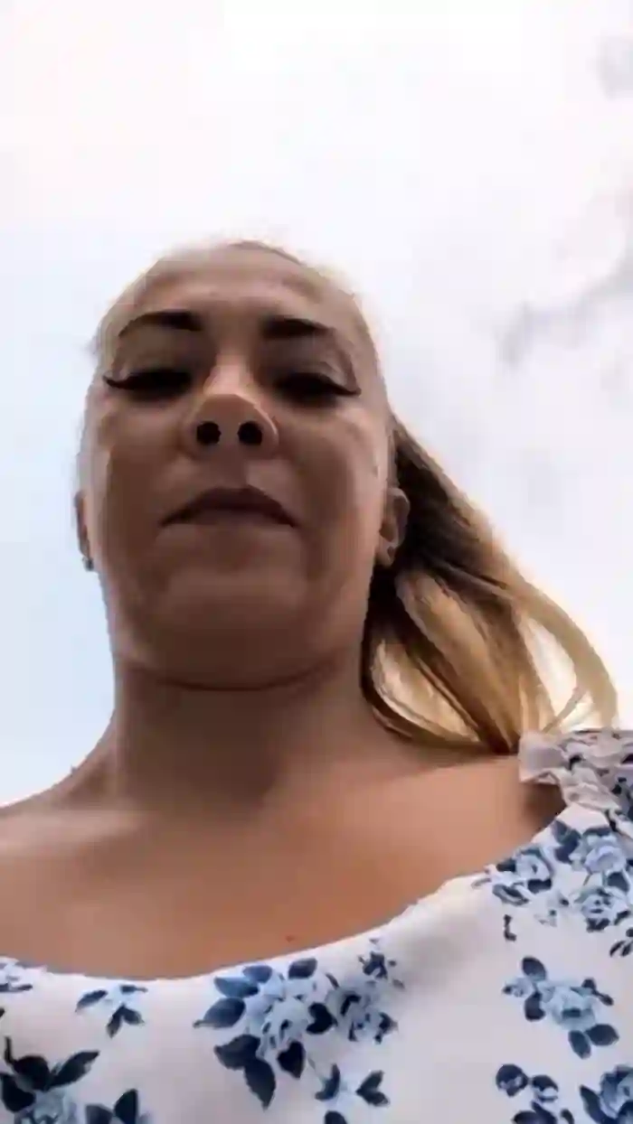 Risky_girl23