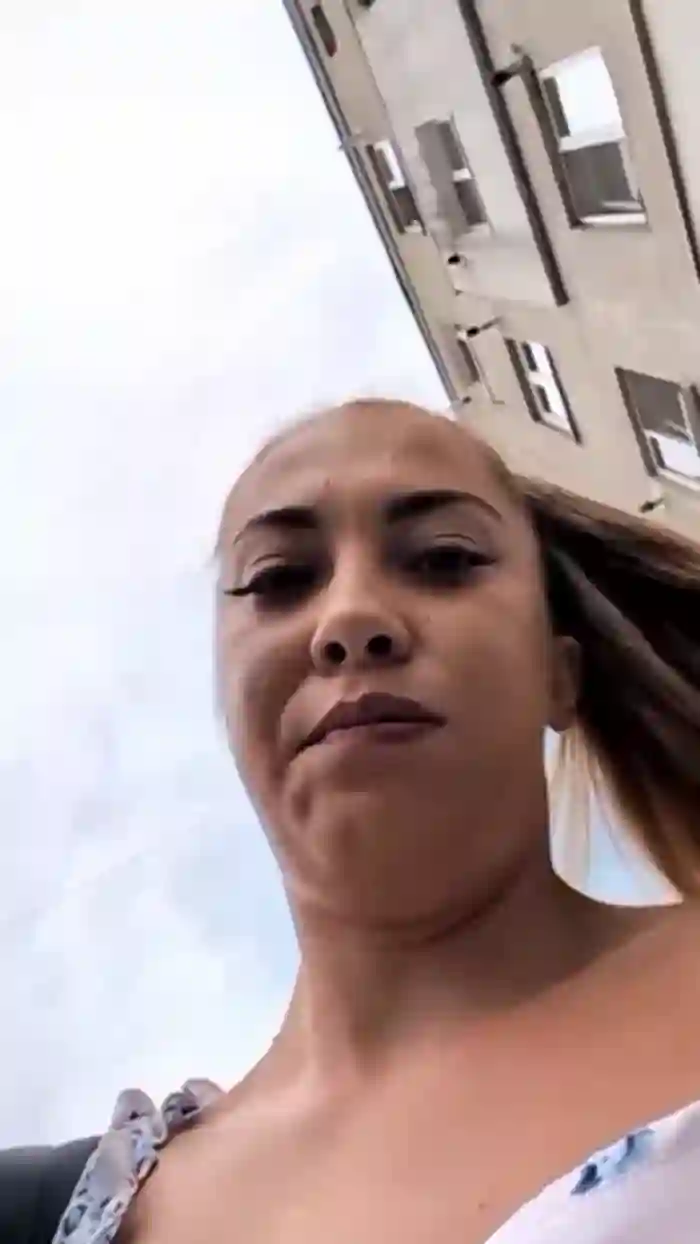 Risky_girl23