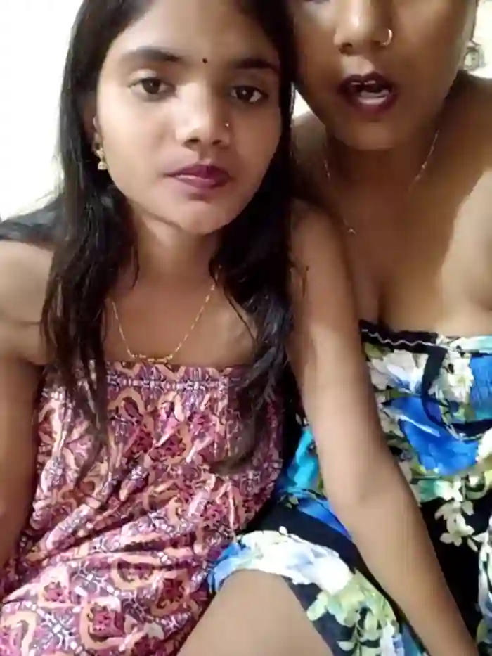 Unique_MomandDaughterr