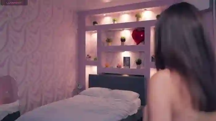 FloraDobb
