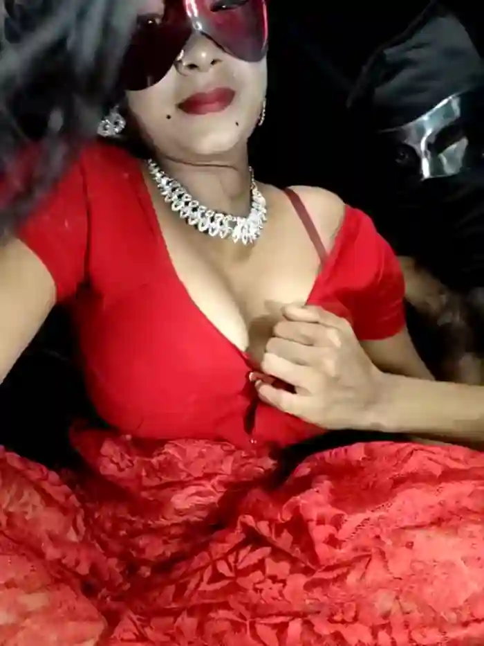 Hotty_Nisha21