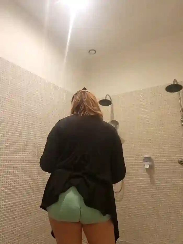 lady_charlyne