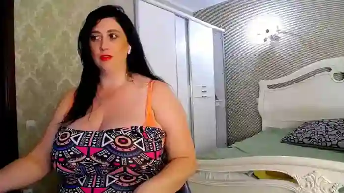 Evelyn_Shy