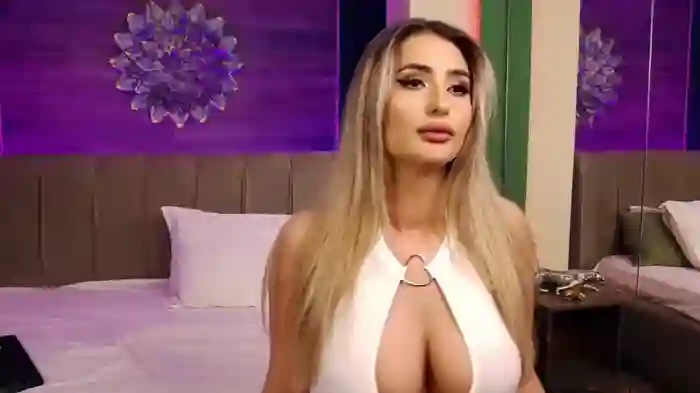 LoraDevine