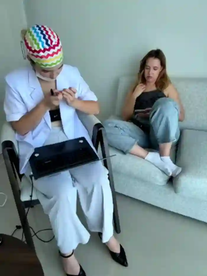 Nura_n_Sarah