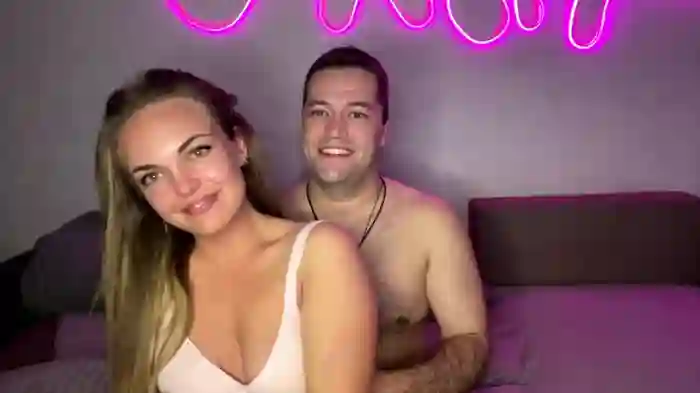 deeplookscouple