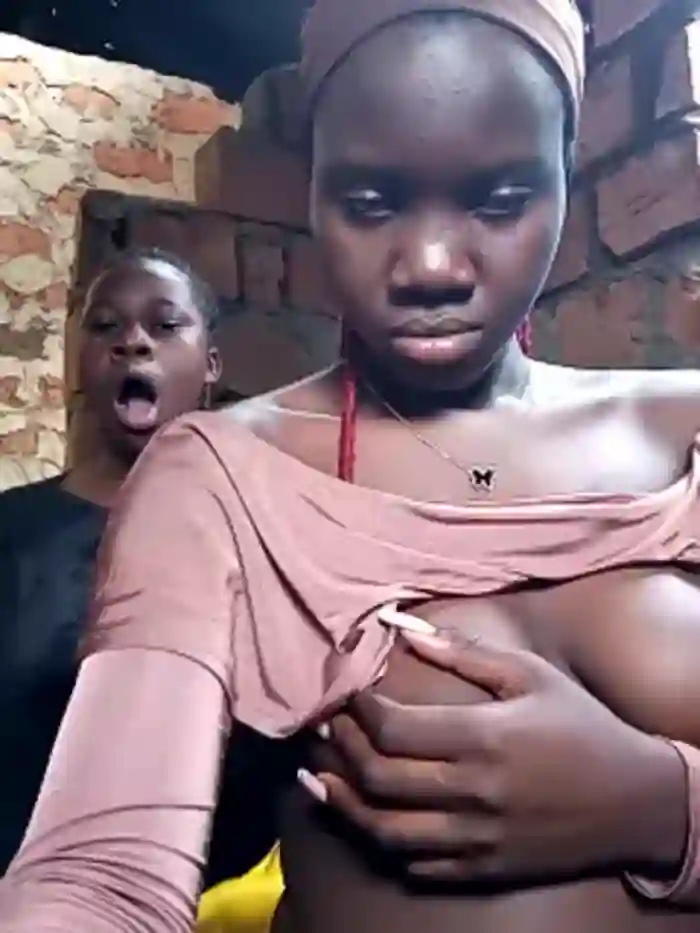 Black_juicy24