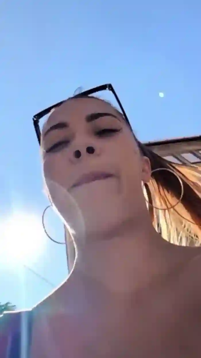 Risky_girl23