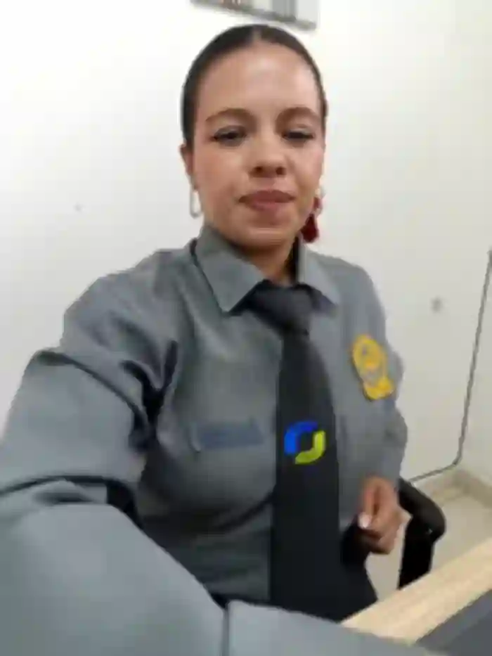 Ariana-07