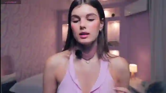 FloraDobb