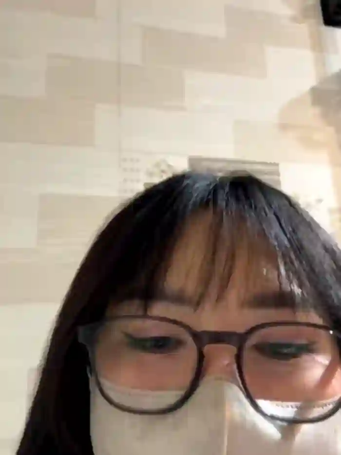 Linh_2004