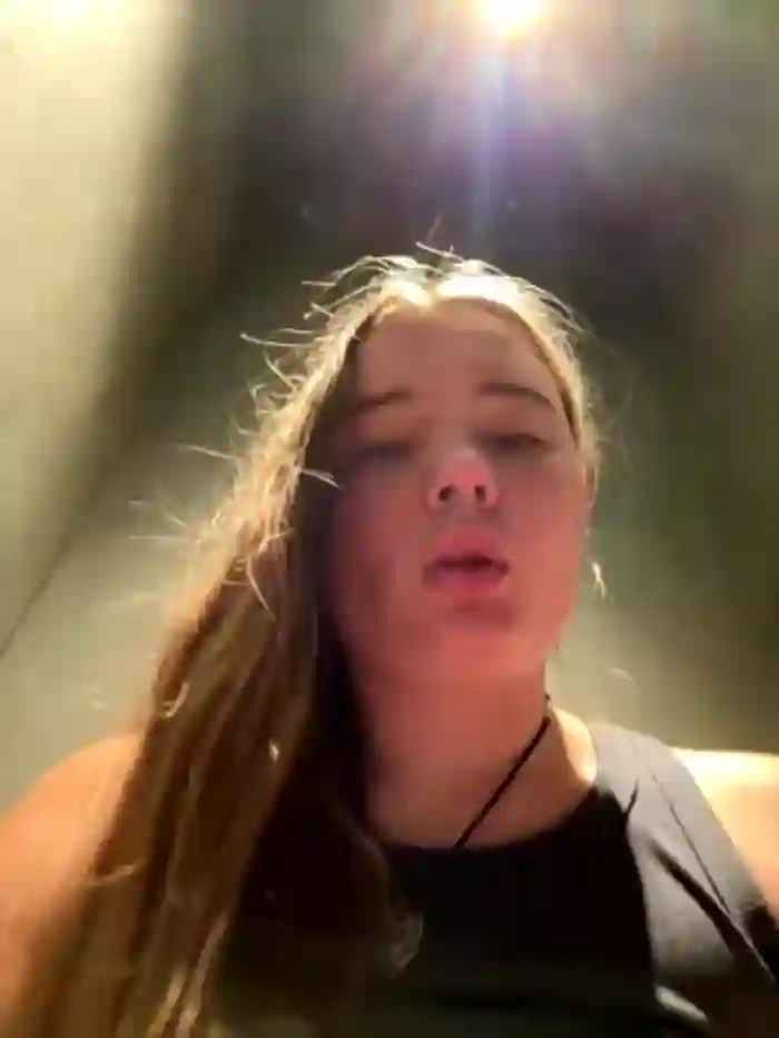 StephanieMur