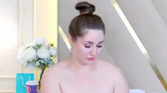 KiraBarlows