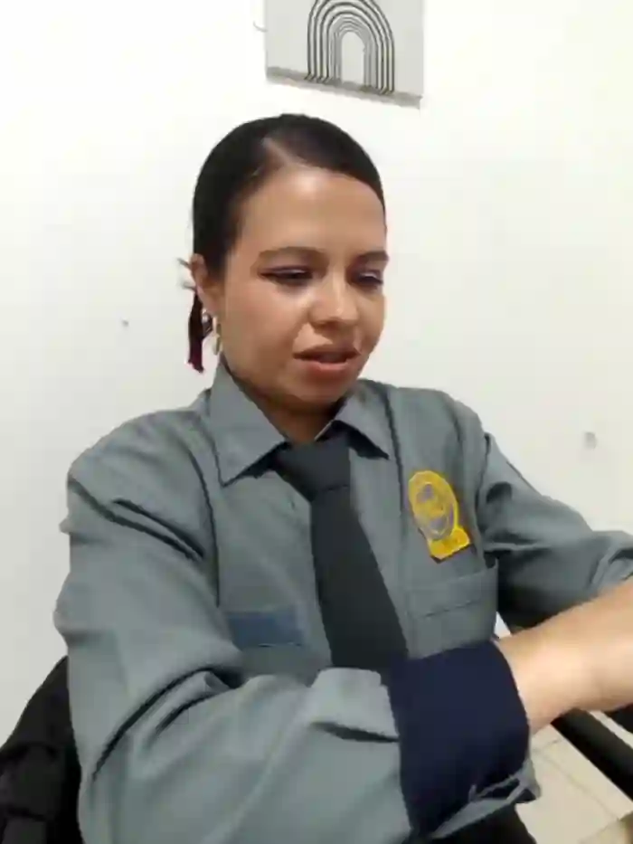 Ariana-07