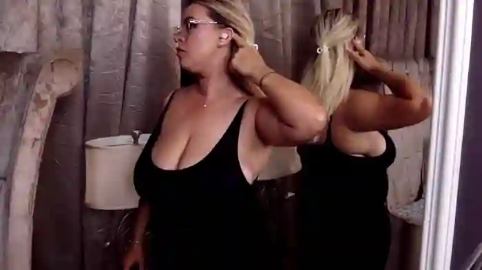 BustyGizelle