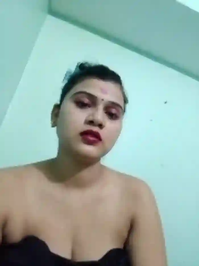 Kavya-Tiwari