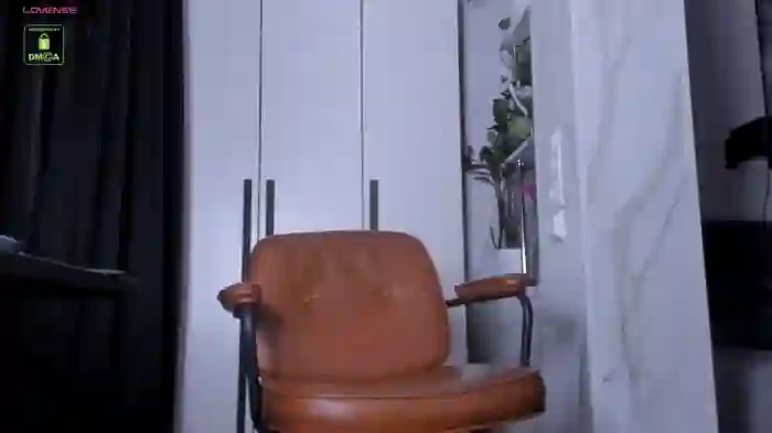 _Yvonne_