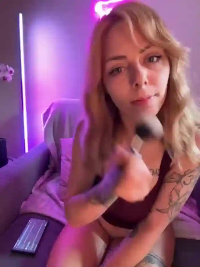 Mia_Railey