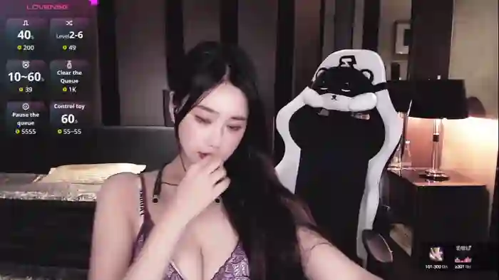 Alice-777