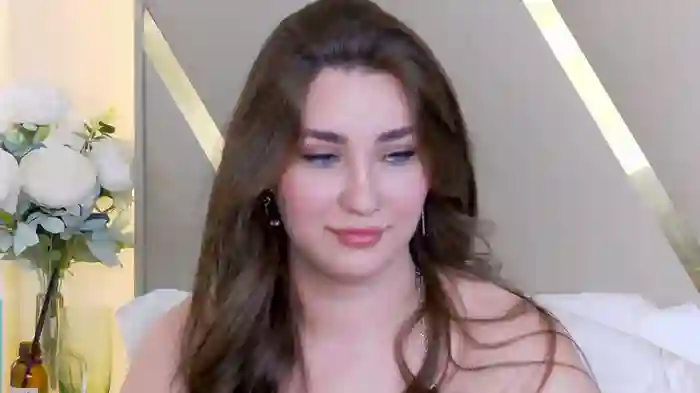 KiraBarlows