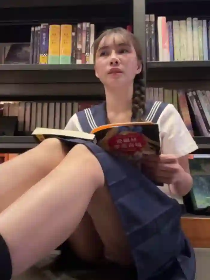 Adora188