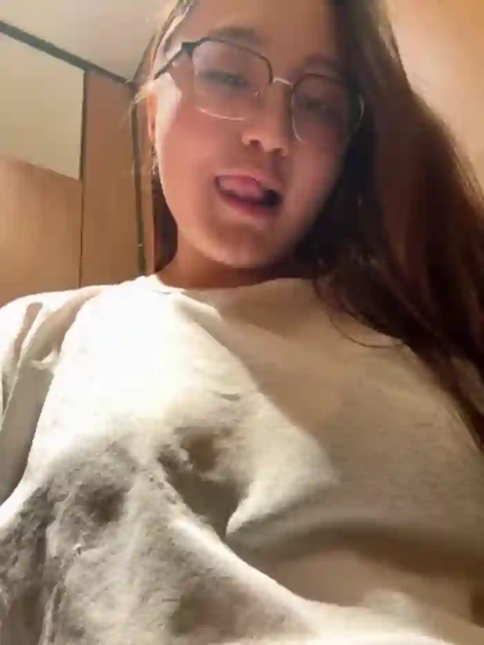 KissMeEva