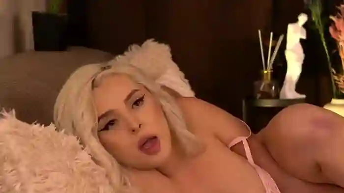 VictoriaMorrone