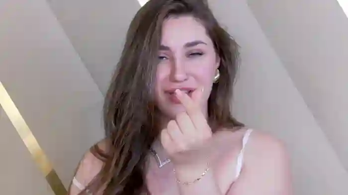 KiraBarlows