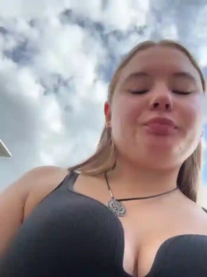 StephanieMur