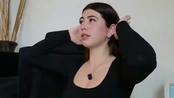 Zoe_Benson