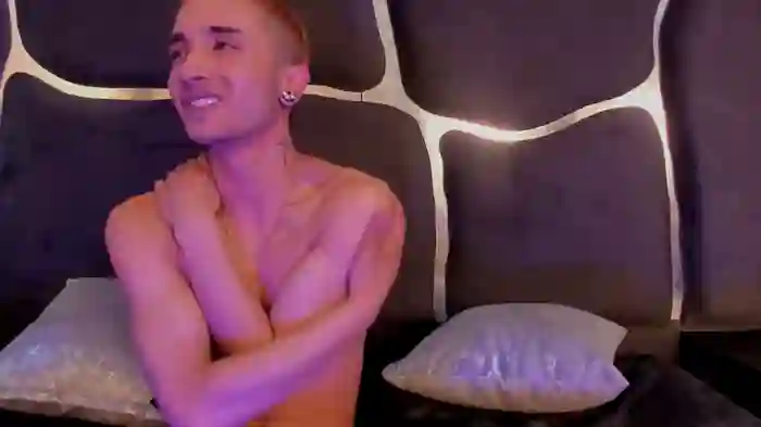 LauryAndNarem69