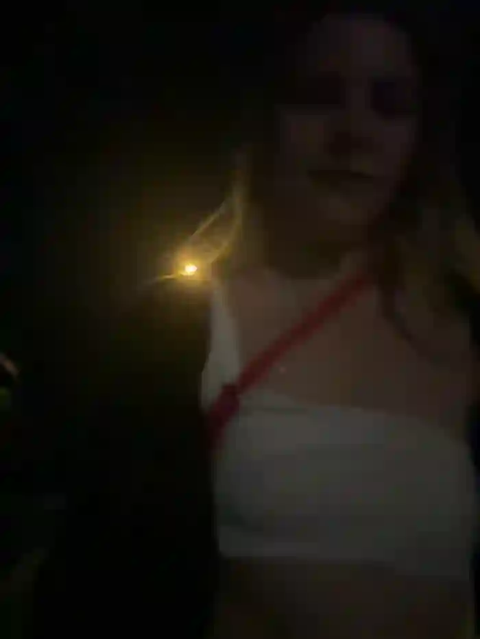 LaraBlond