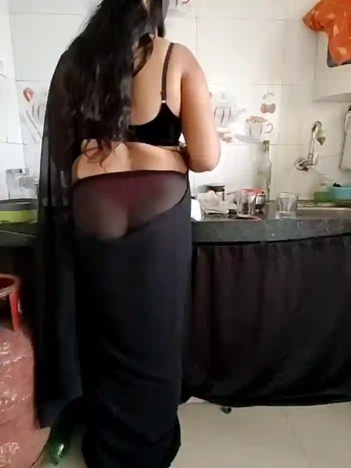 kaamuk_shweta