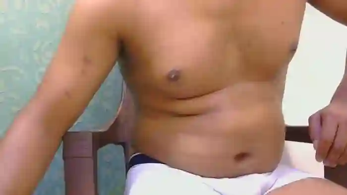 new-married-couples8750