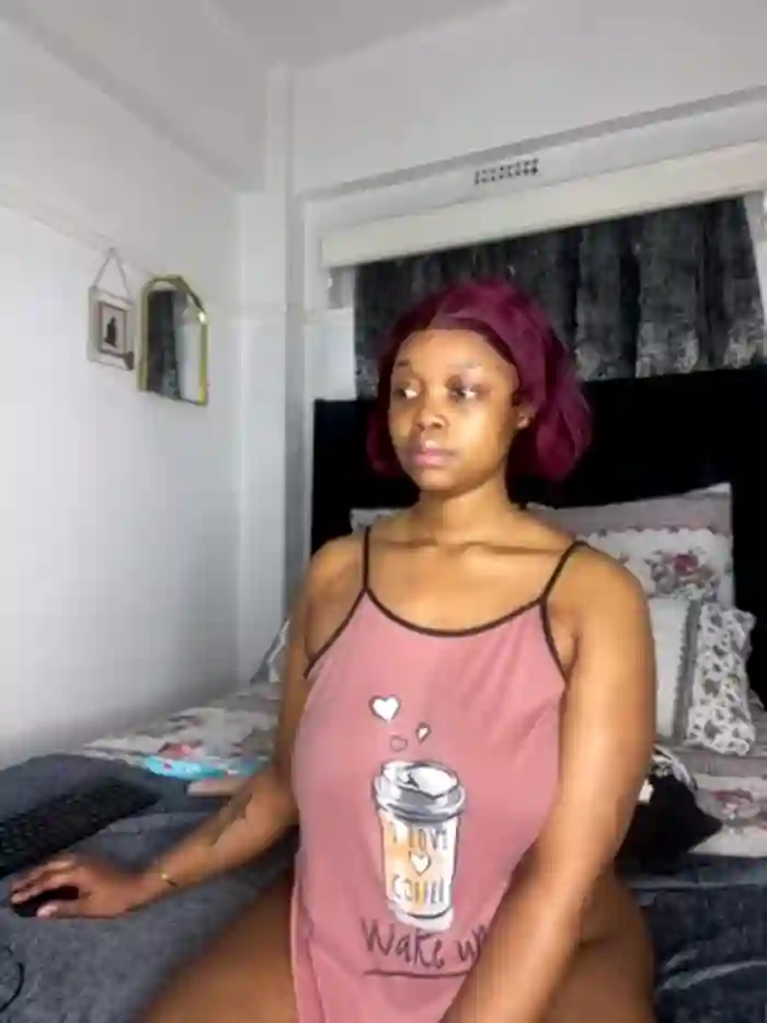 Queen_Tee23
