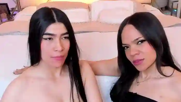siara_and_zoe