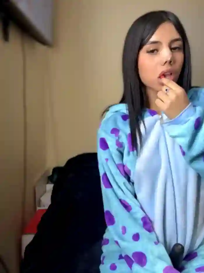 Laura-Khalifa