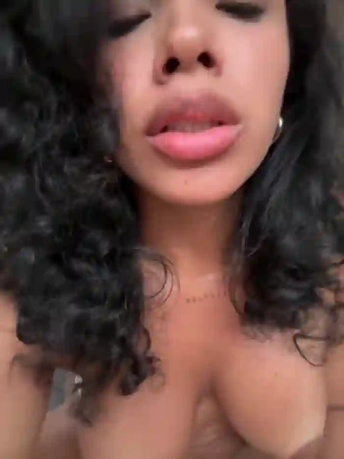 Brunettexio