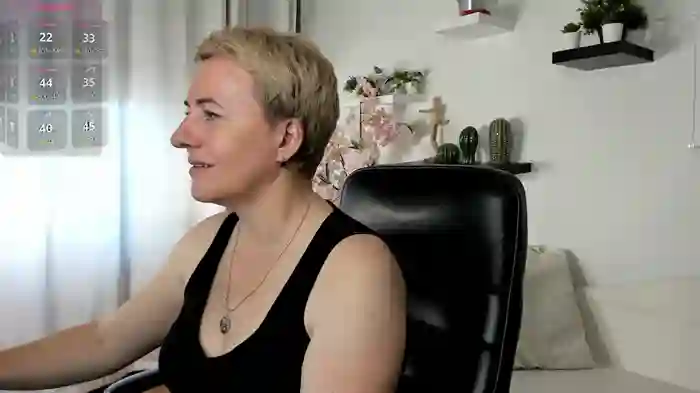 Nika_Smit