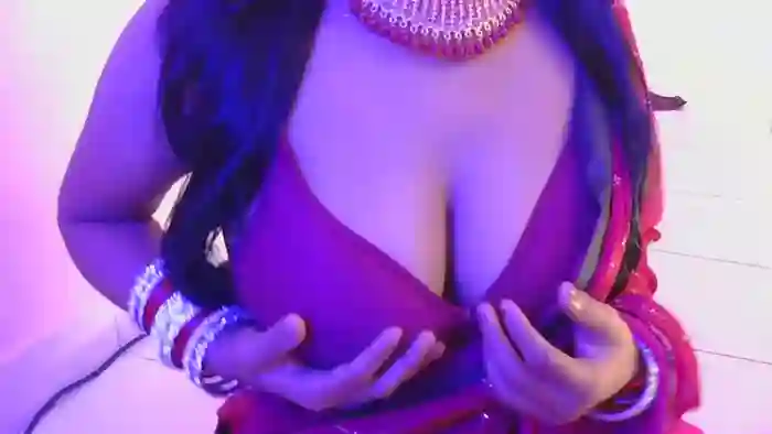 Cute-Simmi69
