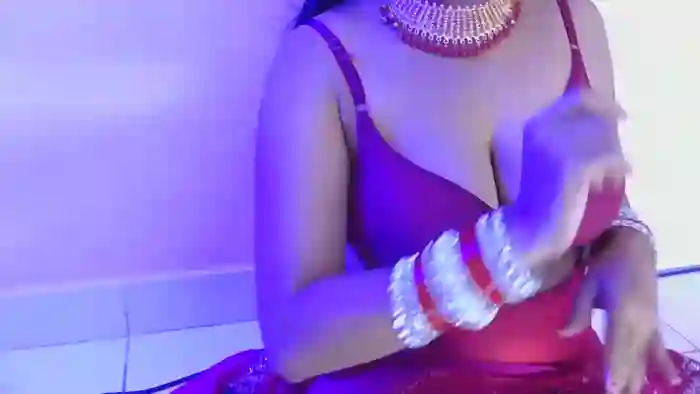 Cute-Simmi69