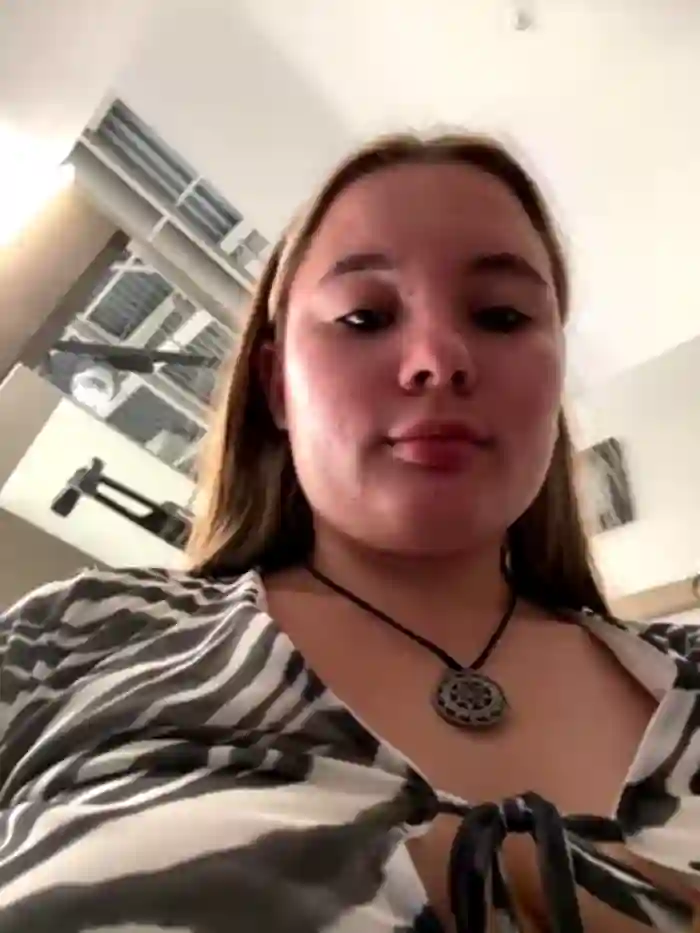 StephanieMur