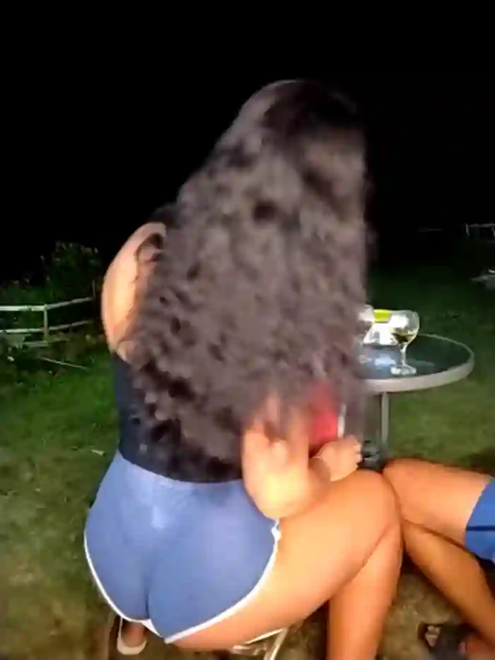 _KissMyAss_
