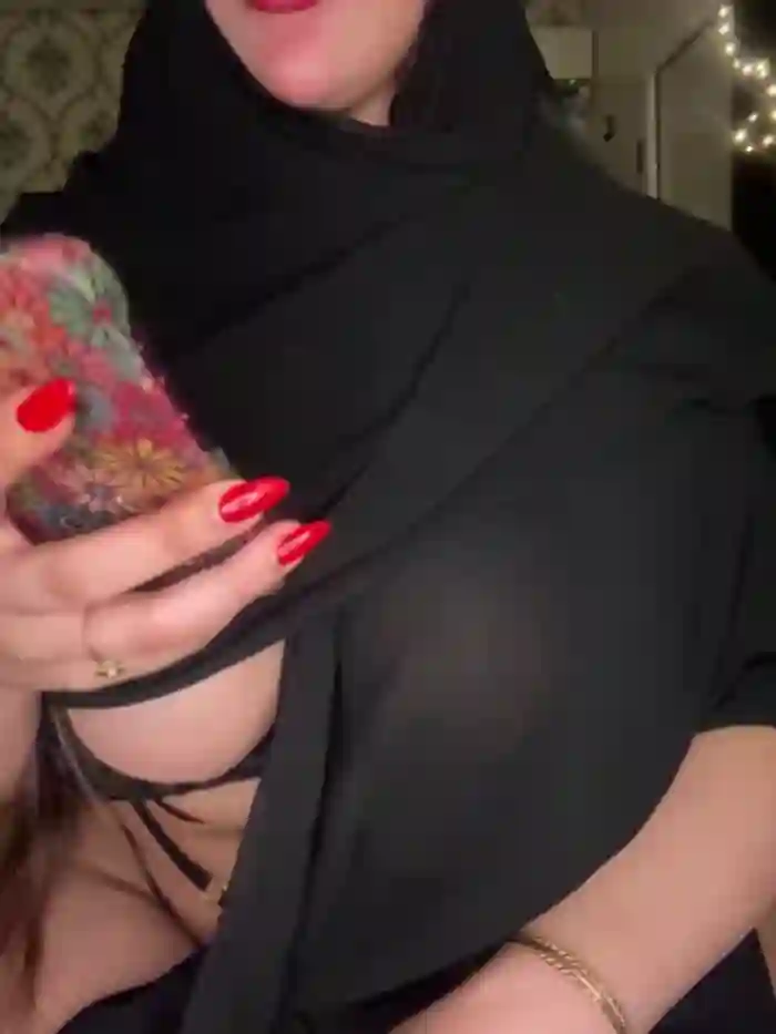 Noha-Sexy