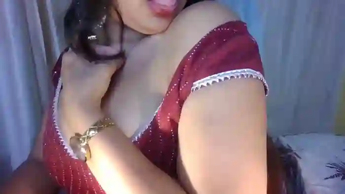 Yashika_Love1