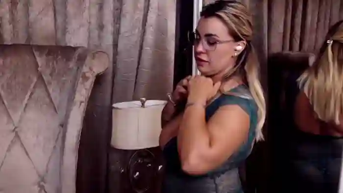 BustyGizelle