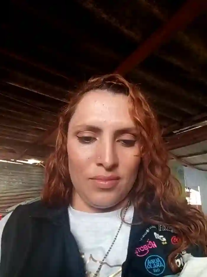 VERONICA__03